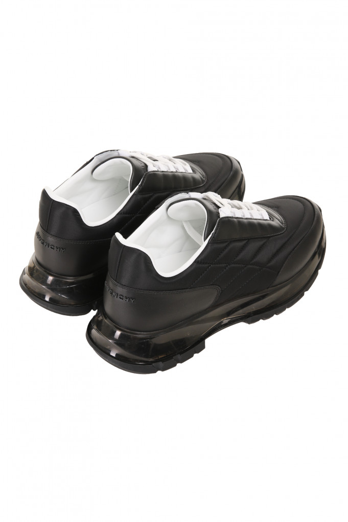 Купити Кросівки Givenchy 3