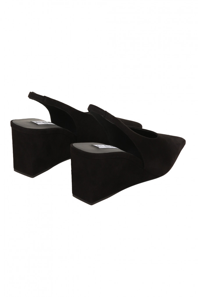 Купити Туфлі ALAÏA 3