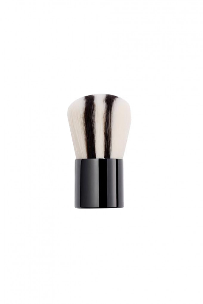 Buy Face make-up brush Chantecaille