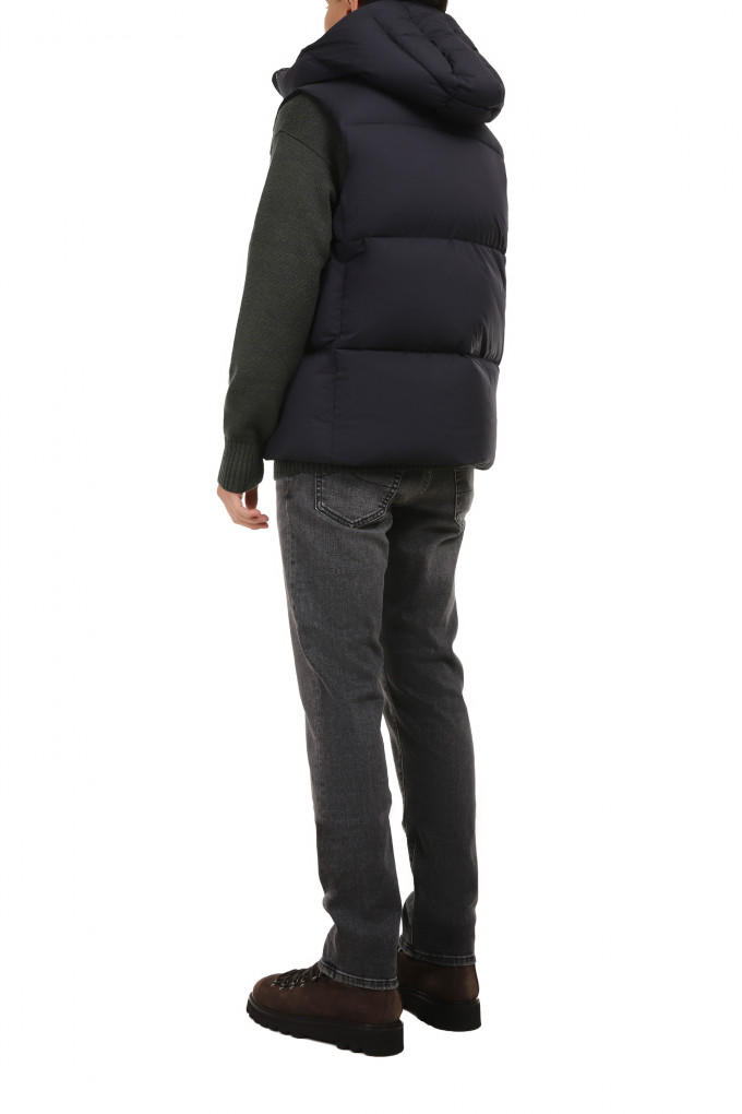 Купити Жилет Tatras 3