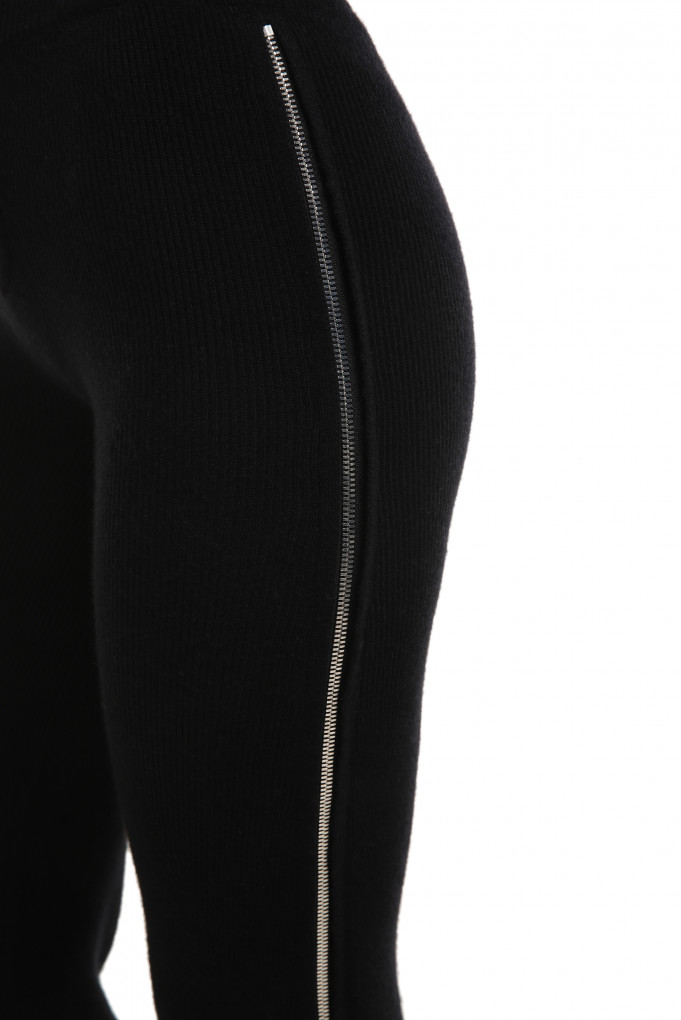 Buy Pants JACOB LEE 4