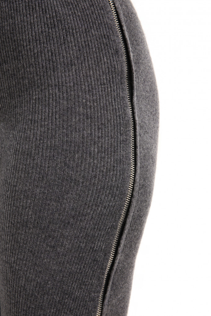 Buy Pants JACOB LEE 4