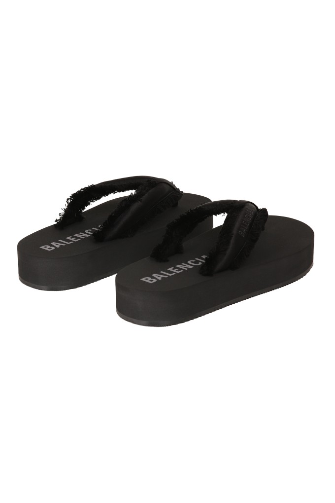 Купить Шлепанцы BALENCIAGA 3
