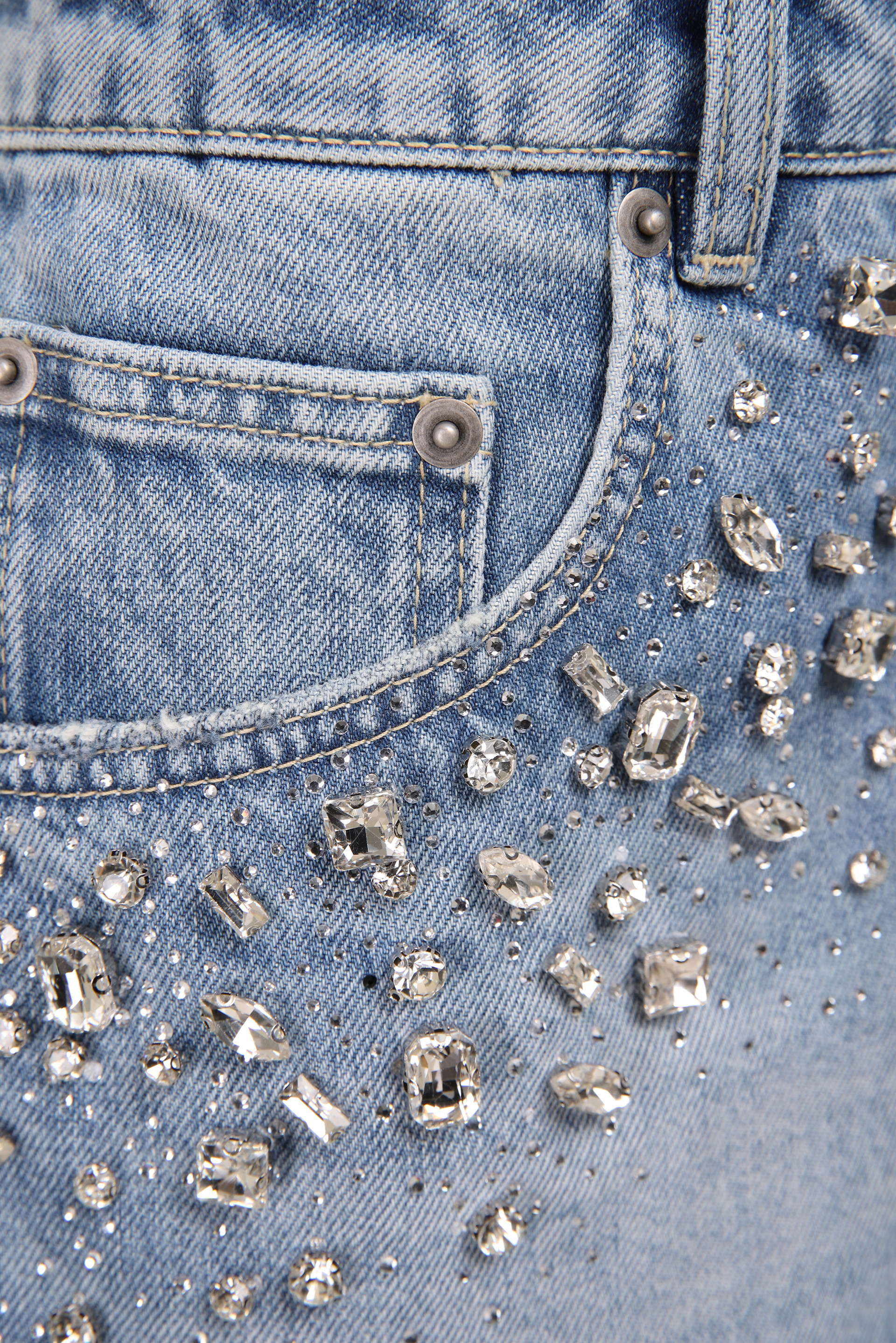 Купити Шорти KSUBI 4