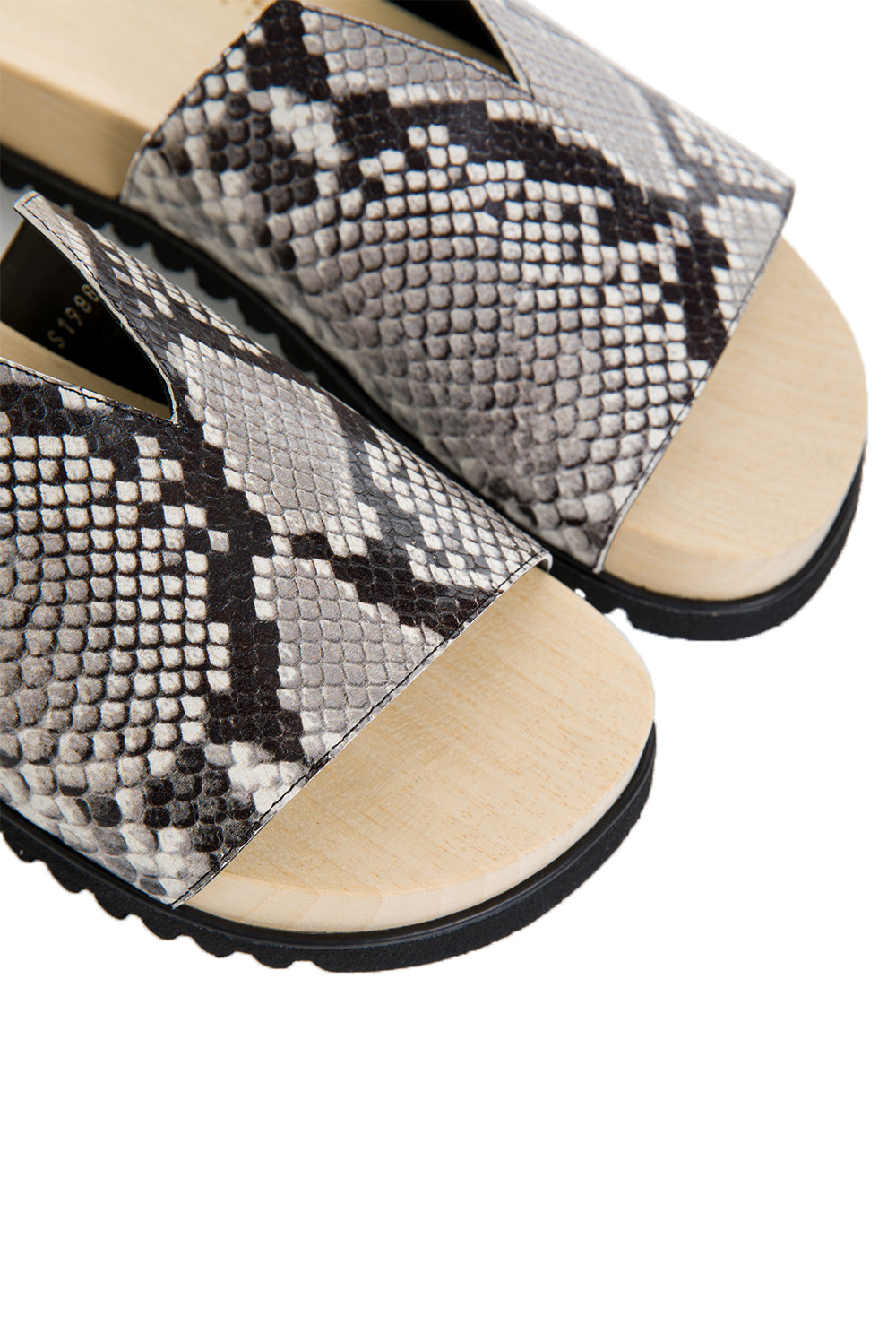 Купити Шльопанці Stephen Venezia 4