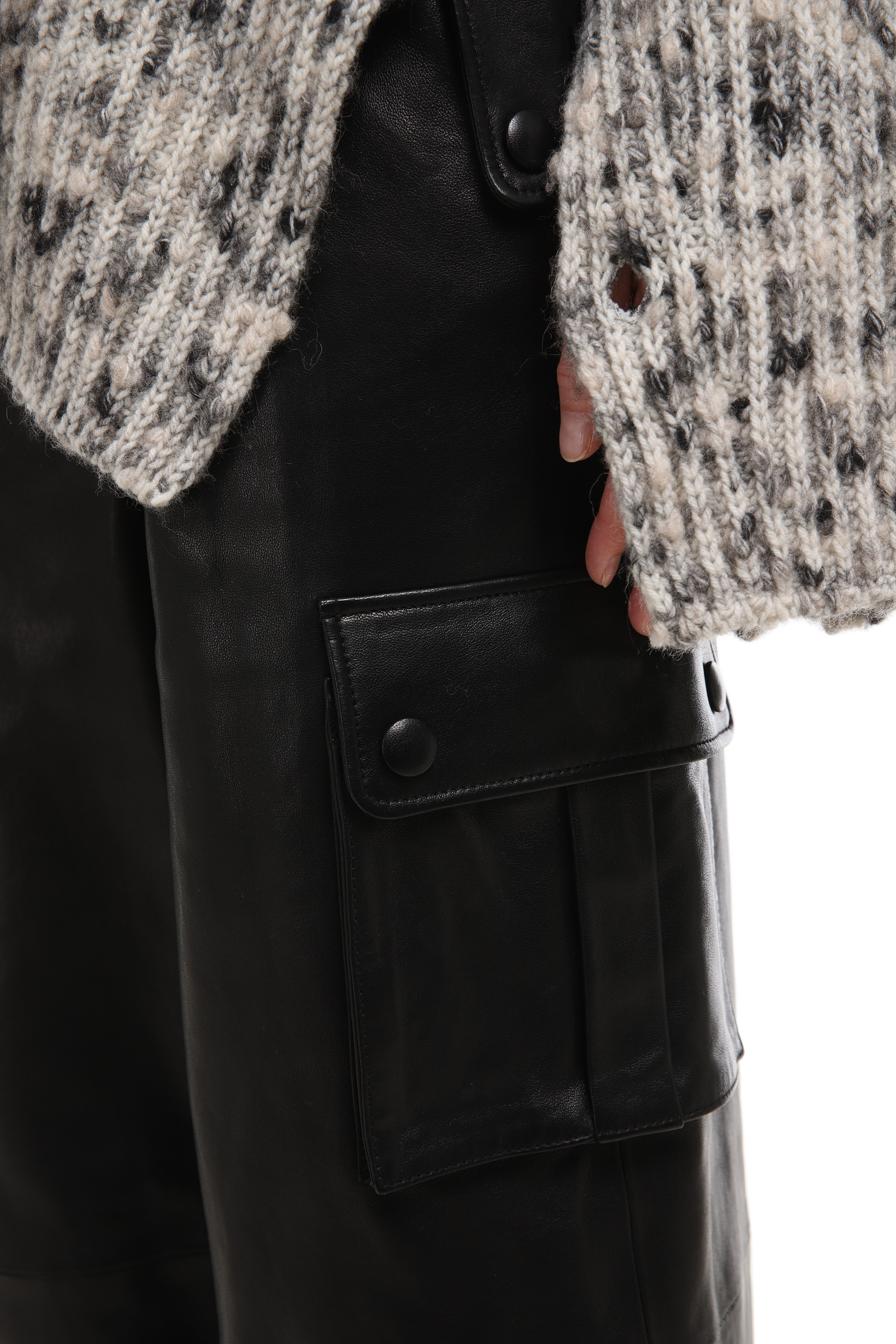 Buy Pants JACOB LEE 4