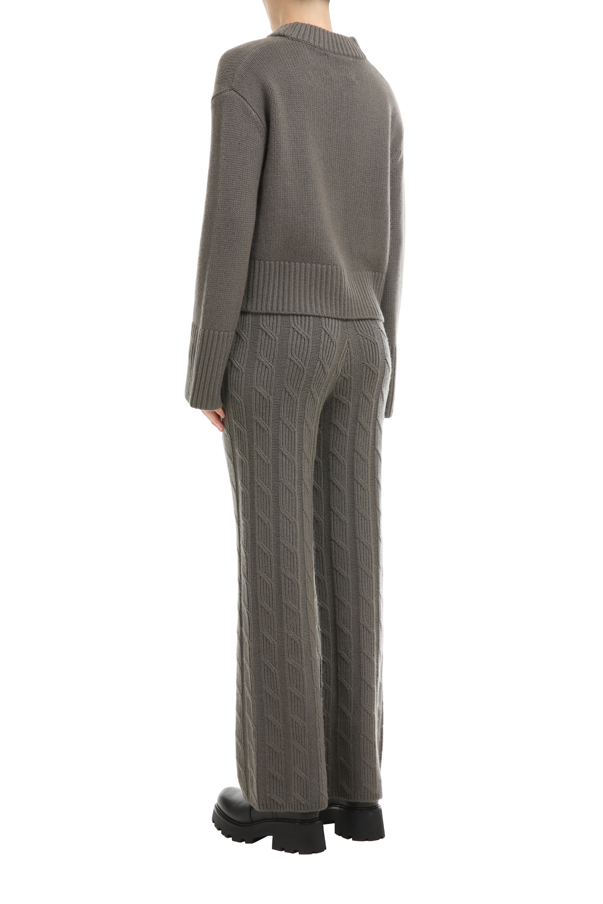 Купити Штани Lisa Yang 3