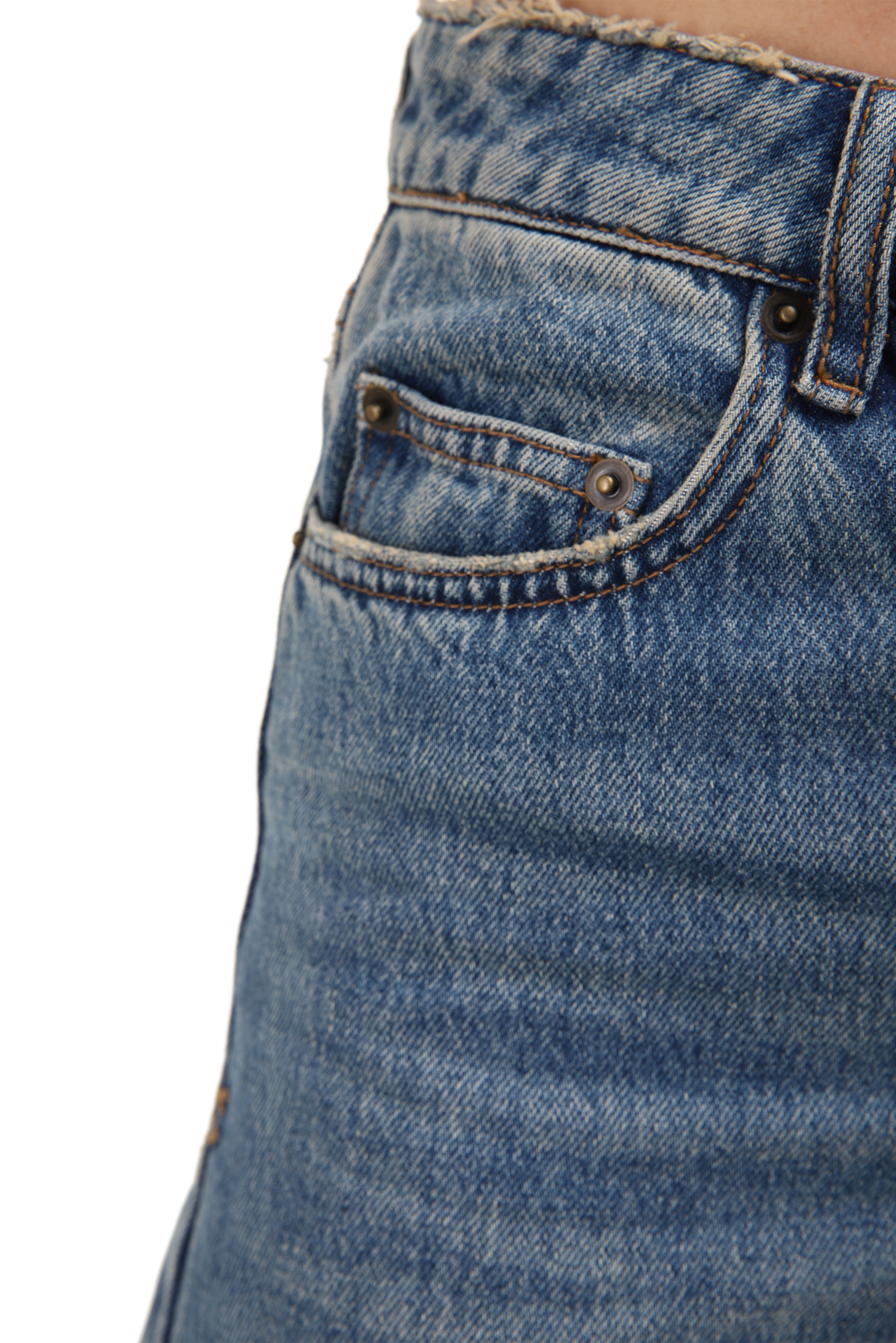 Купити Джинси KSUBI 4