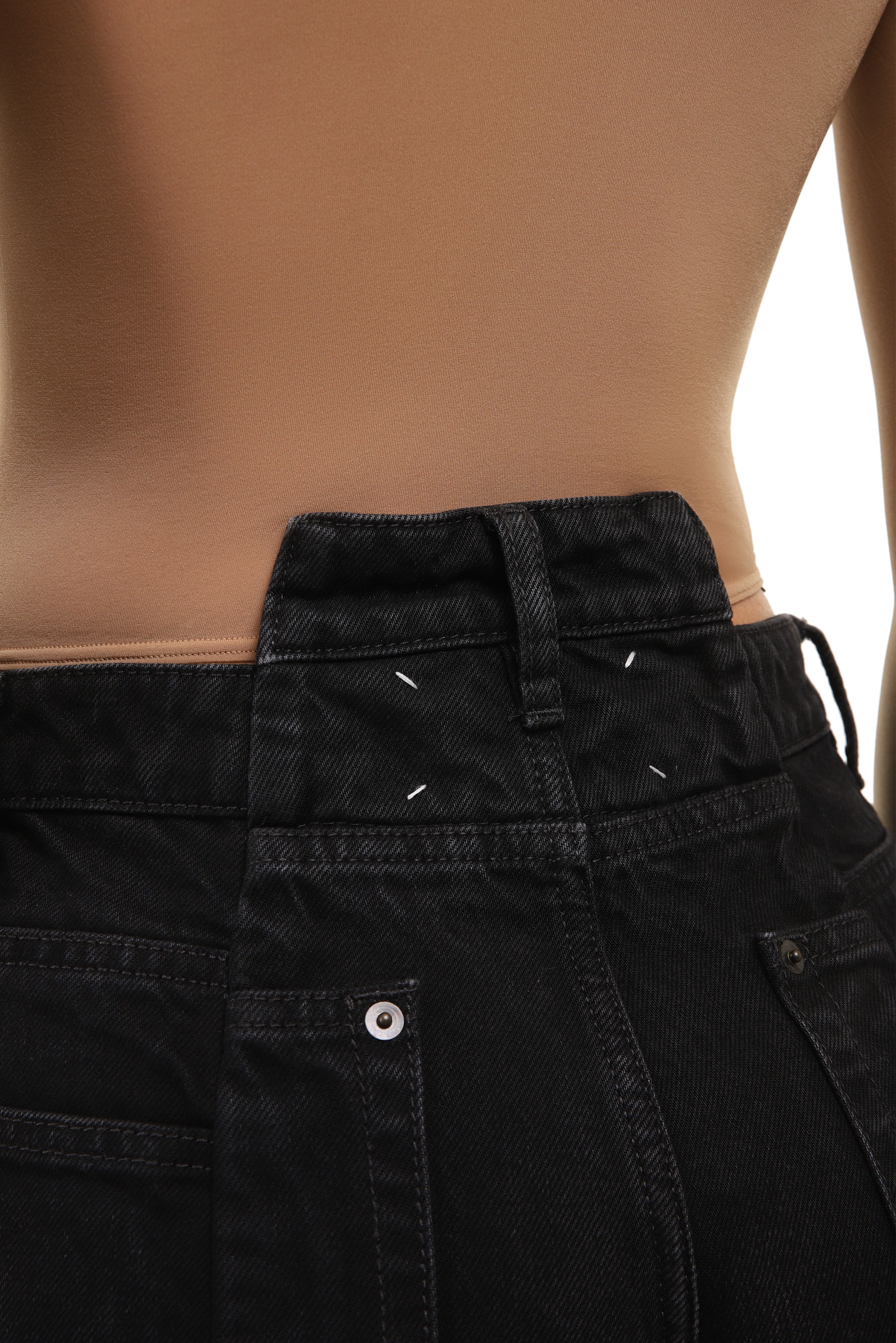 Купить Джинсы MAISON MARGIELA 4