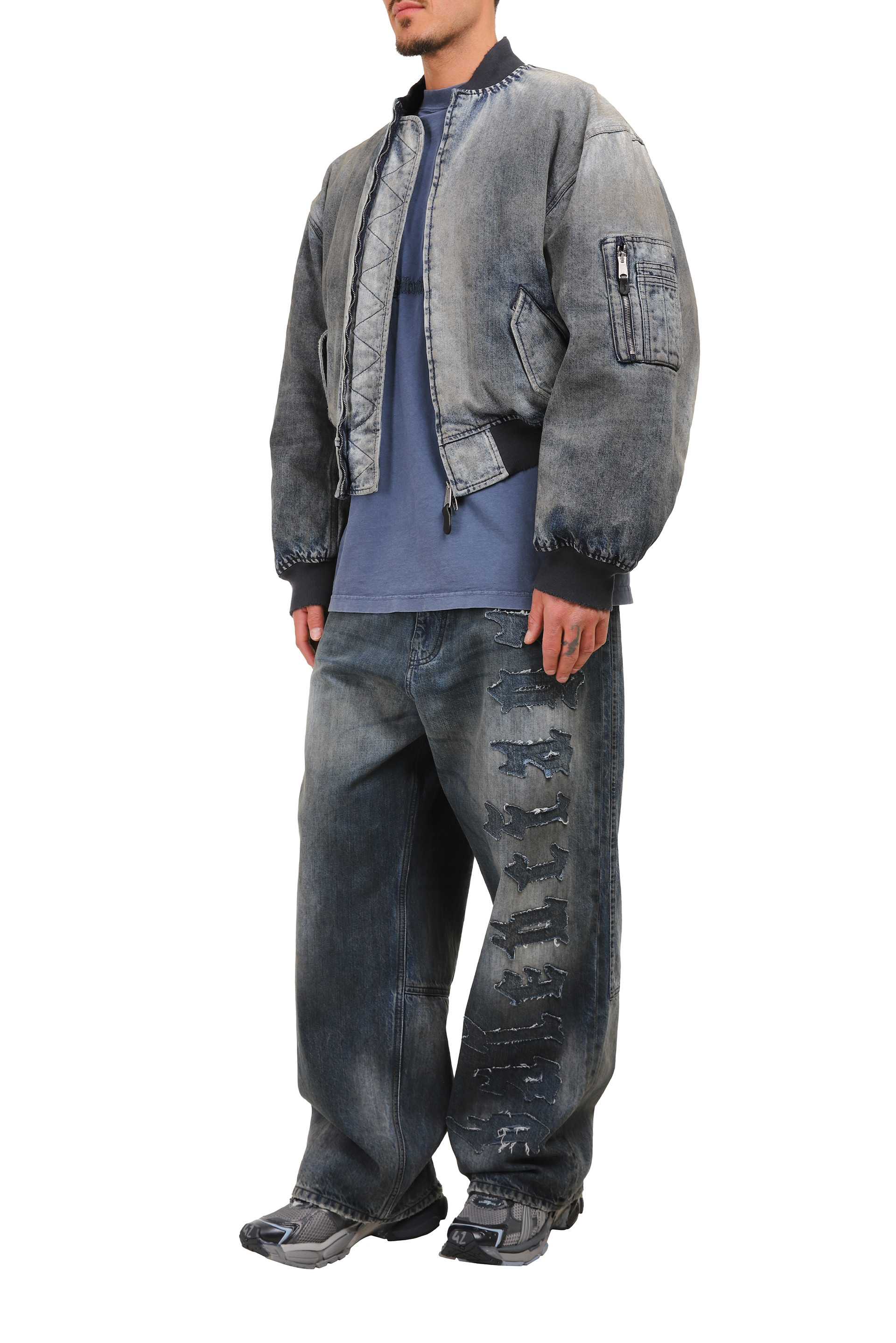 Купити Бомбер BALENCIAGA 2