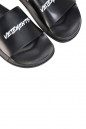 Купити Шльопанці Vetements 4